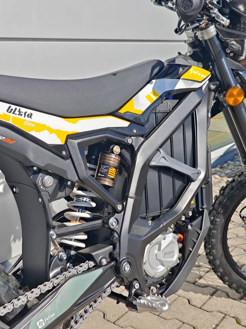 Sur - Ron Ultra Bee T – Obrázok 7