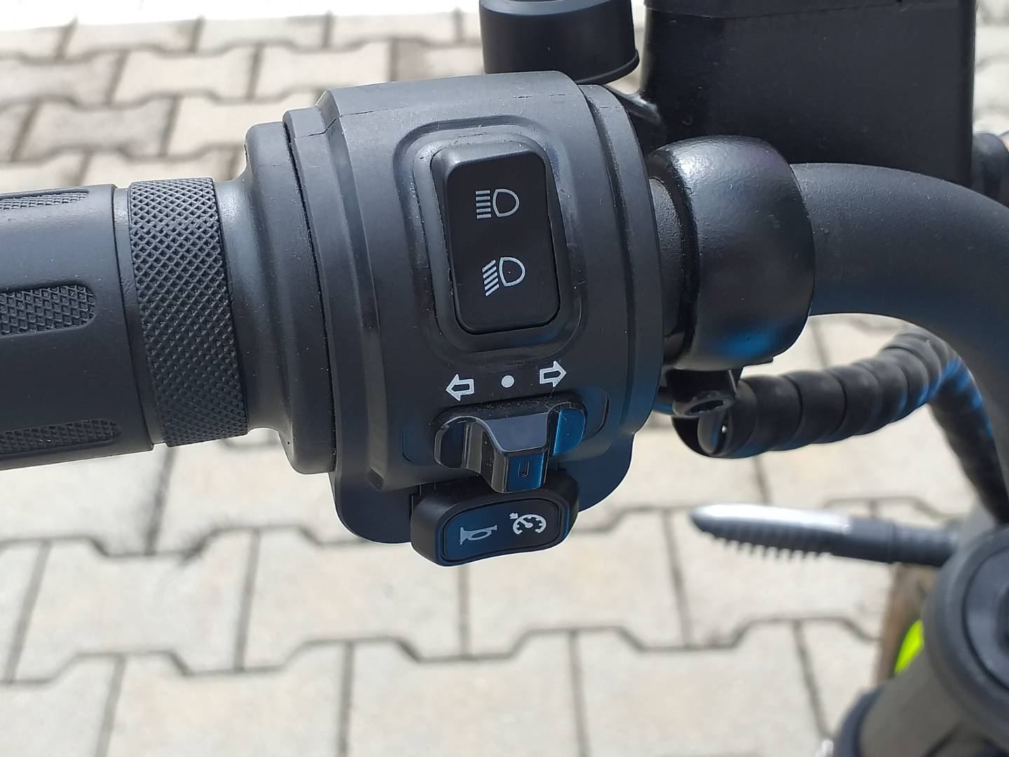 Tromox Mino Mini bike 1,2kW – Obrázok 6